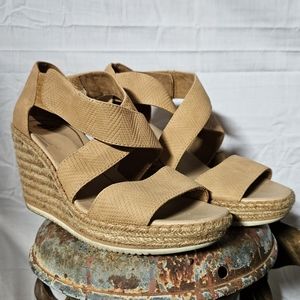 Dr. Scholl Tan Wedges